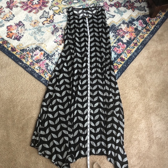 💖✨HOST PICK✨💖 A line black & gray maxi dress - Picture 9 of 11